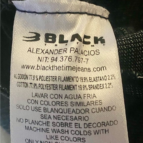 NWT Black Colombian Women’s Jeans - Picture 4 of 5